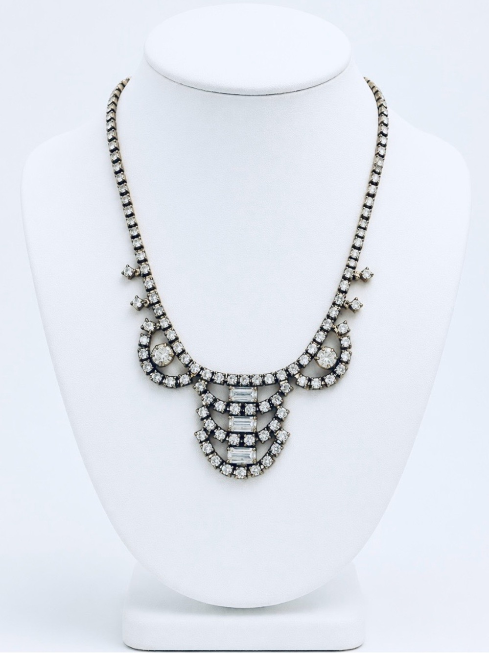 Crystal Statement Necklace in Silver